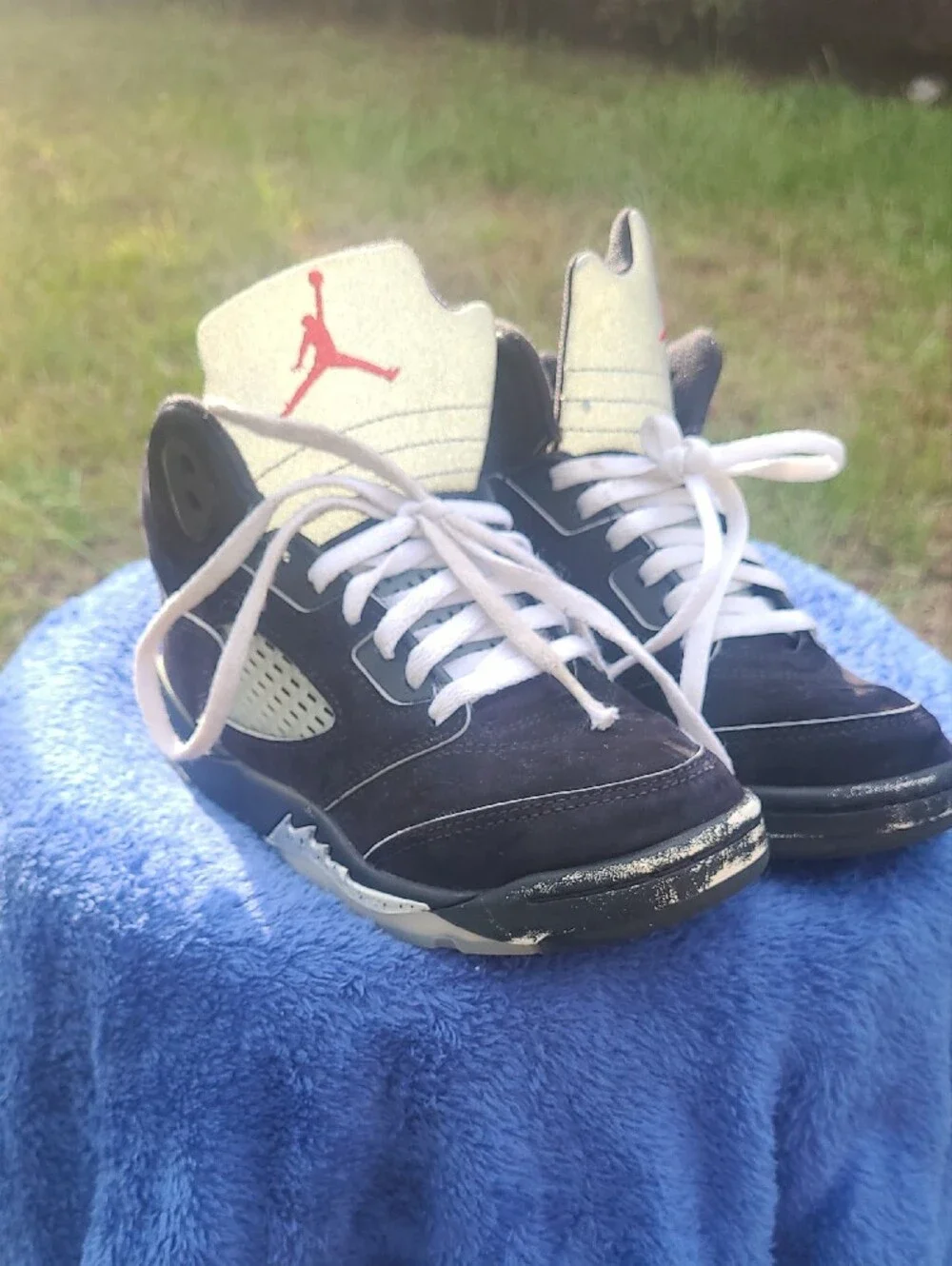 Air Jordan 5 Retro OG Black Metallic Reimagined Kids Size 2y